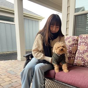 Meet your Posher, Emily